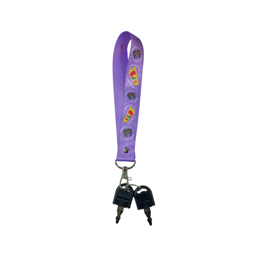 LLAVERO FORMATO PODÓLOGO MORADO Nº3